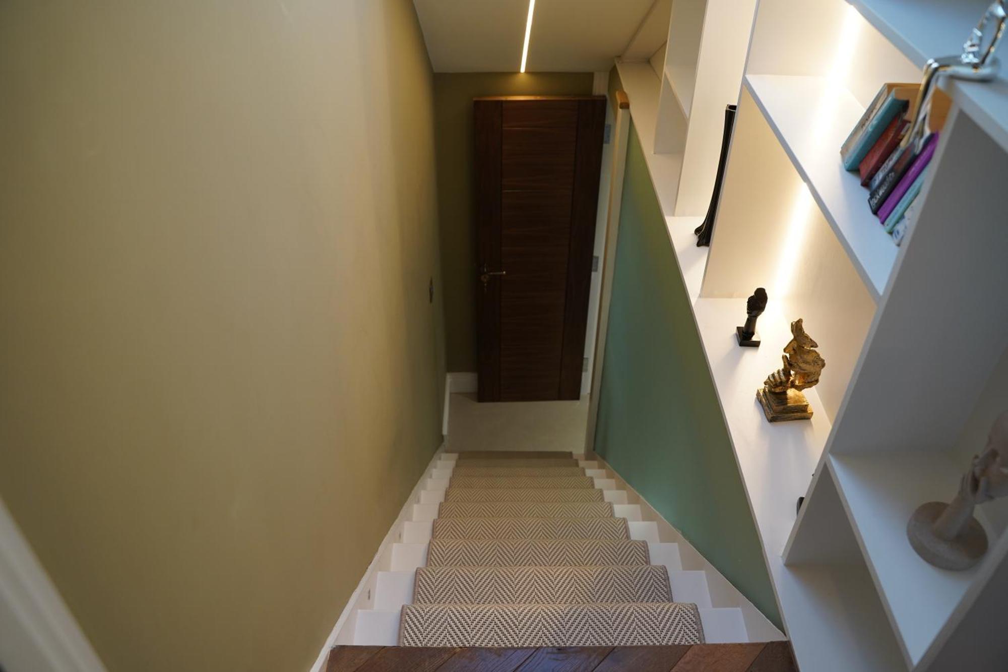 Super Deluxe Apartment บาร์เน็ท ภายนอก รูปภาพ